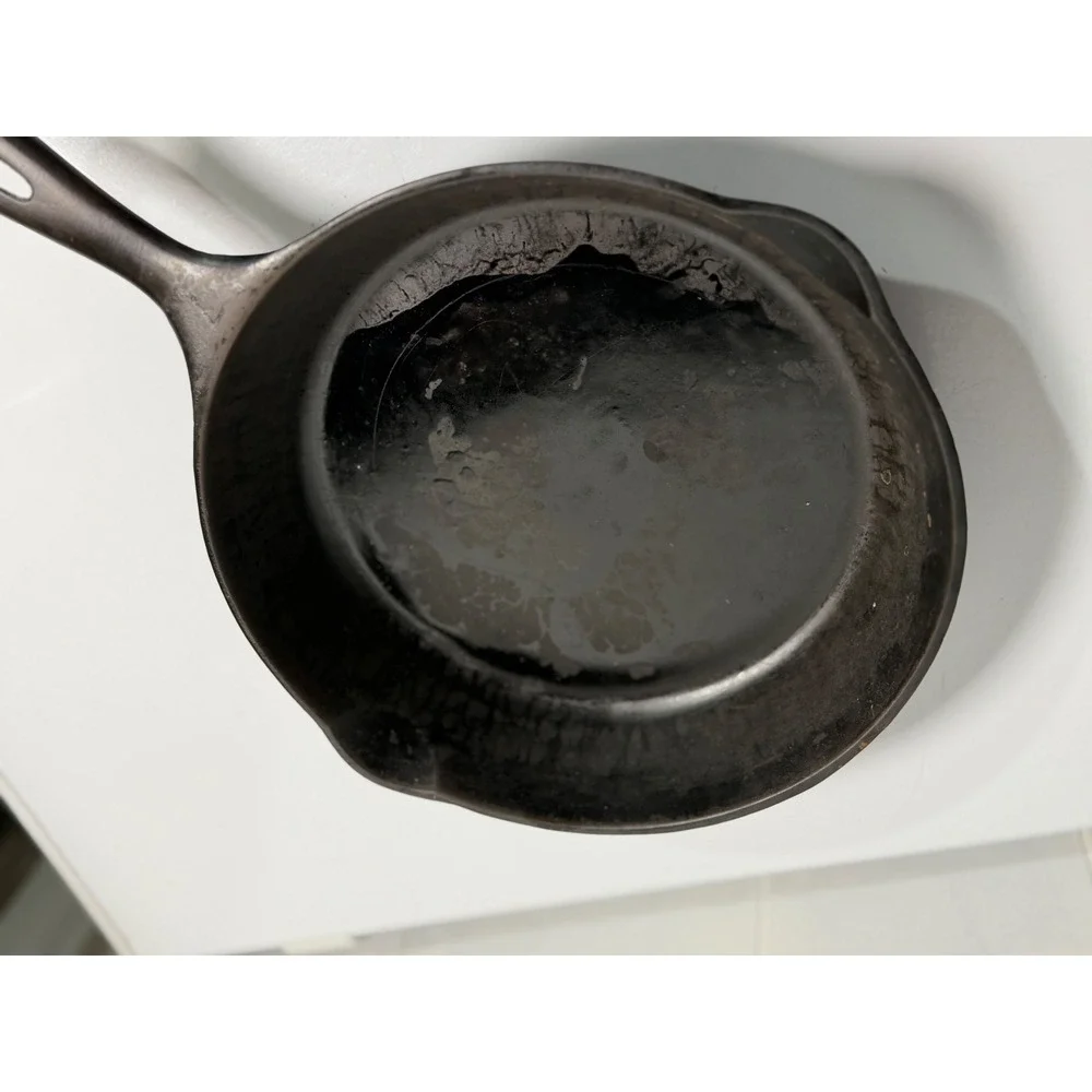 VTG Wagner Cast Iron Skillet Black #7 Round Frying Pan Cookware Kitchenware